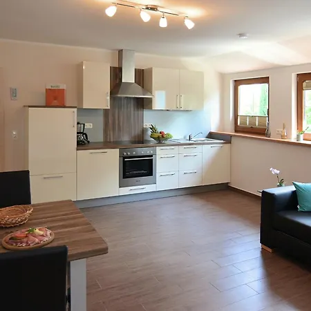 Appartement Modern In With Near *